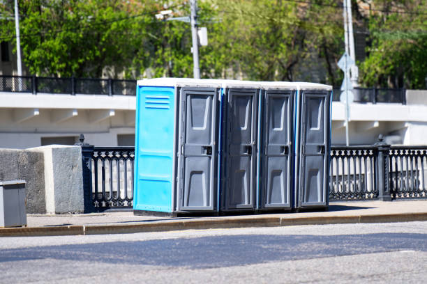 Best Portable restroom trailer rental  in Kennedale, TX